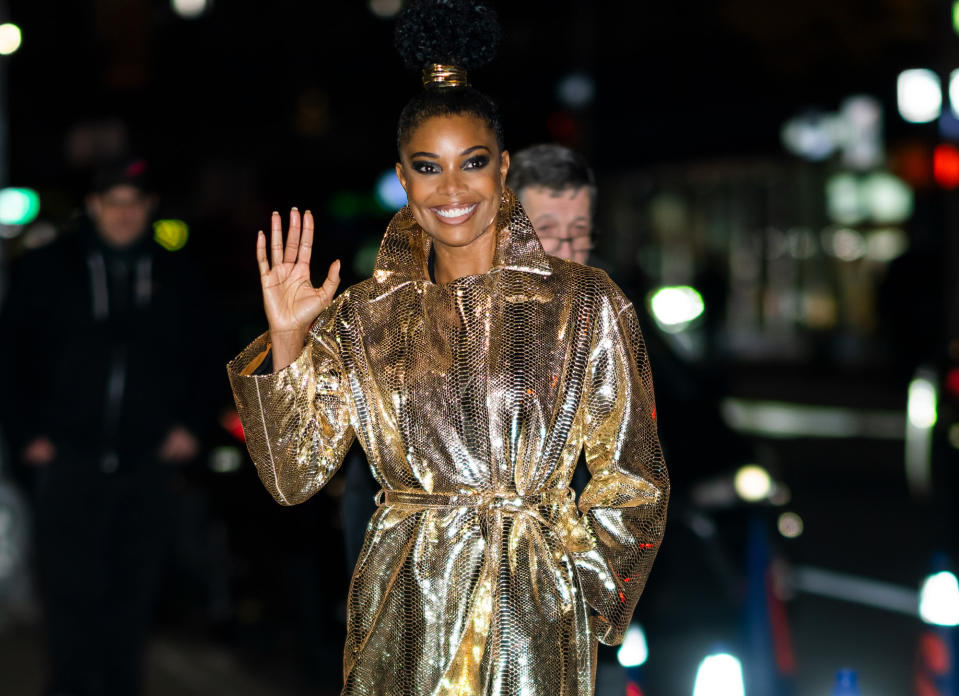 <p><a href="https://people.com/tag/gabrielle-union/" rel="nofollow noopener" target="_blank" data-ylk="slk:Gabrielle Union" class="link ">Gabrielle Union</a> shines as she steps out in New York City wearing a gold trench coat on Nov. 28.</p>