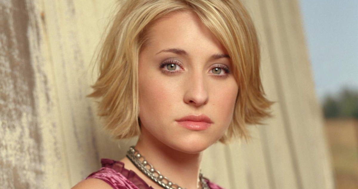 Smallville Star Allison Mack Arrested For Alleged Involvement In Bizarre Abusive Sex Cult