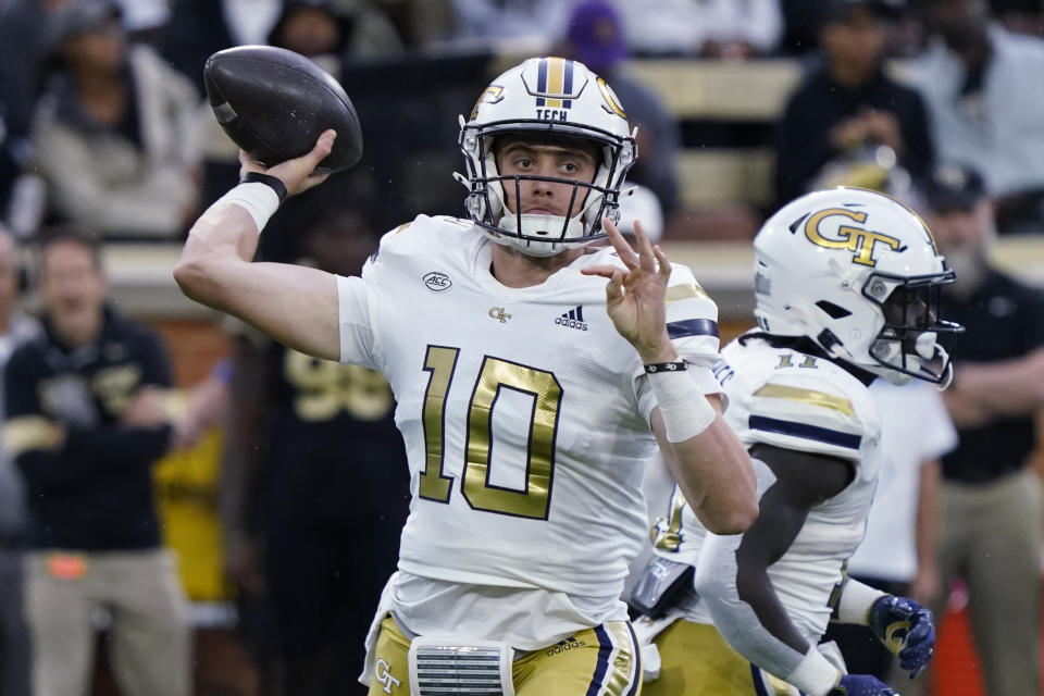 Georgia Tech quarterback Haynes King (10) looks for a receiver during the first half of the team's NCAA college football game against Wake Forest in Winston-Salem, N.C., Saturday, Sept. 23, 2023. (AP Photo/Chuck Burton)