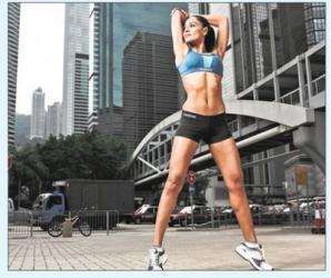 bipasha can credit her amazing figure to a combination of cardio and weight training