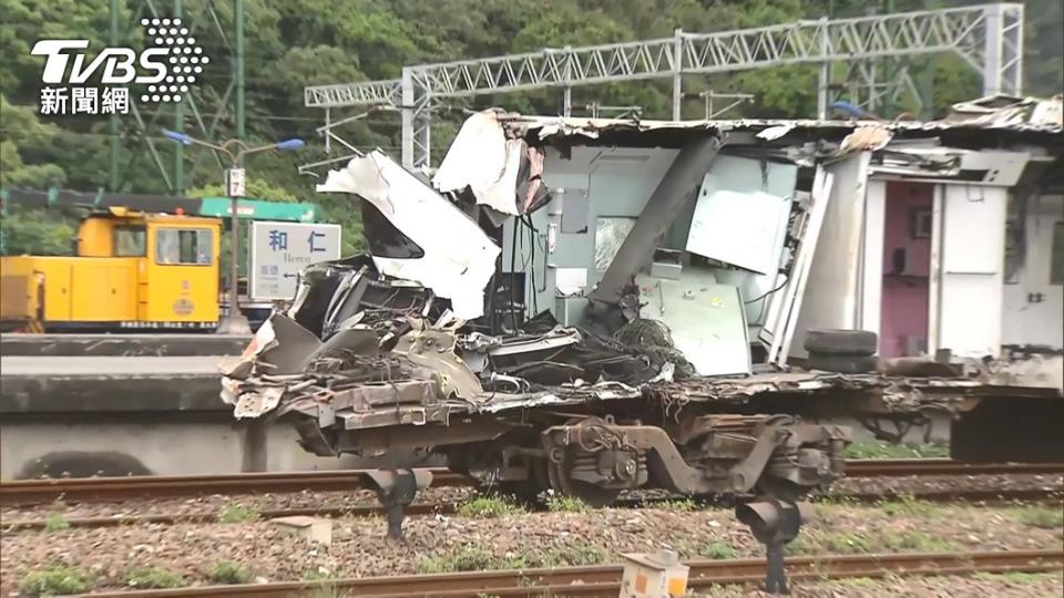 太魯閣號出軌事故造成嚴重傷亡。（圖／TVBS）