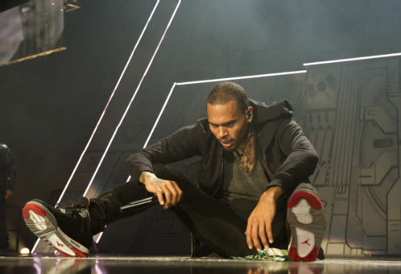 PHOTOS: Chris Brown Works Up A Sweat In Amsterdam On His 'Carpe Diem' Tour