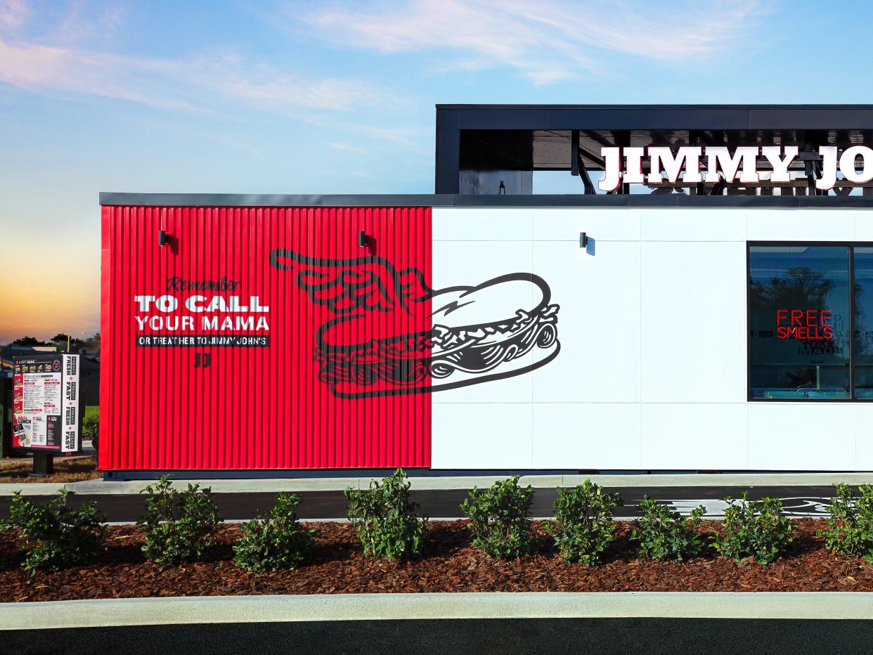 Jimmy Joh 's drive-thru