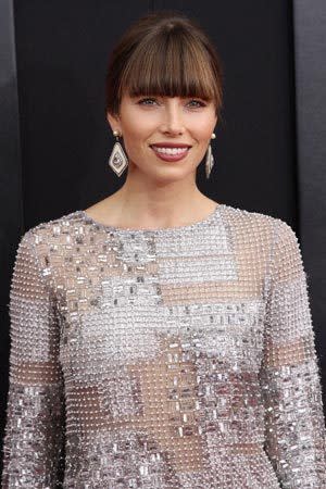 <p>The actress attended the New York premiere of 'Hitchcock' rocking a blunt brown fringe.</p>