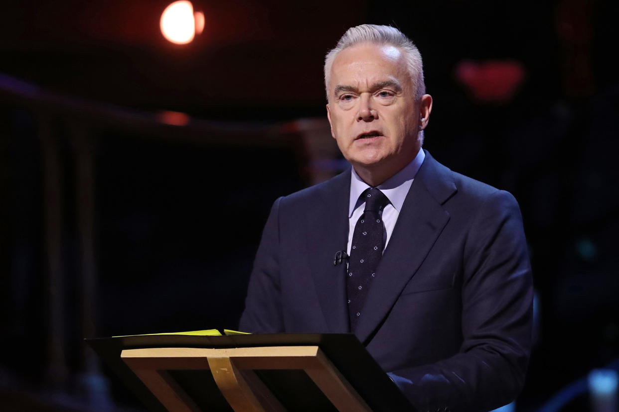 BBC newsreader Huw Edwards speaks during the UK Holocaust Memorial Day Commemorative Ceremony at Methodist Central Hall in London on January 27, 2020. - Holocaust Memorial Day takes place each year on the 27th January, the anniversary of the liberation of Auschwitz-Birkenau, and honours survivors of the Holocaust, Nazi Persecution, and subsequent genocides in Cambodia, Rwanda, Bosnia and Darfur. 2020 marks the 75th anniversary of the liberation of Auschwitz-Birkenau. (Photo by Chris Jackson / POOL / AFP) (Photo by CHRIS JACKSON/POOL/AFP via Getty Images)