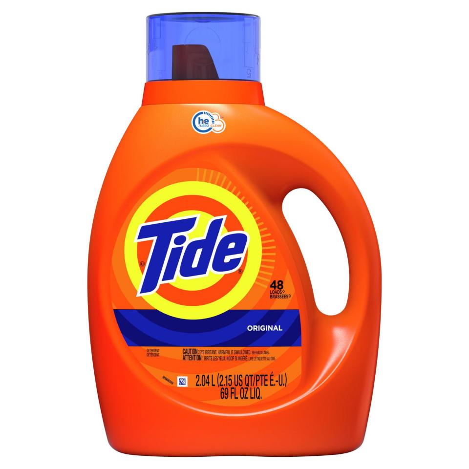 Tide Liquid Laundry Detergent. Image via Walmart.