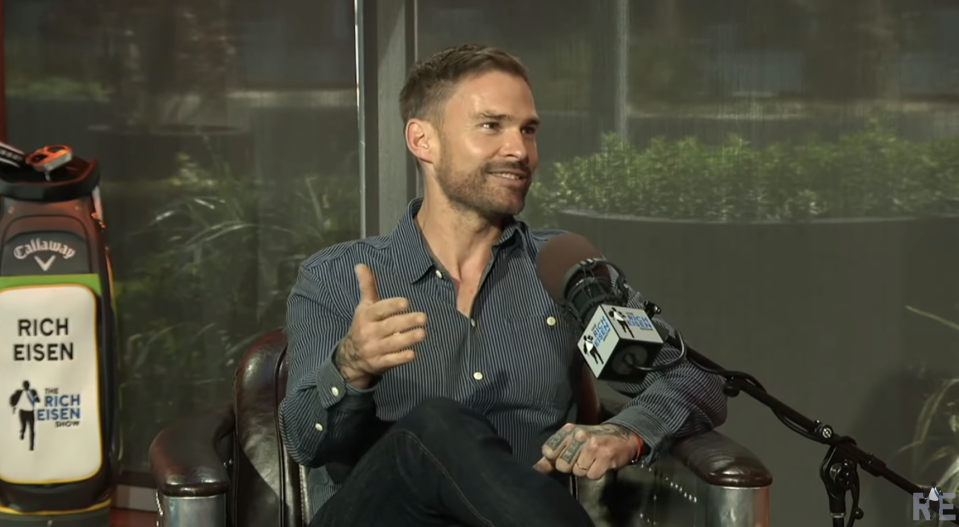 Closeup of Seann William Scott