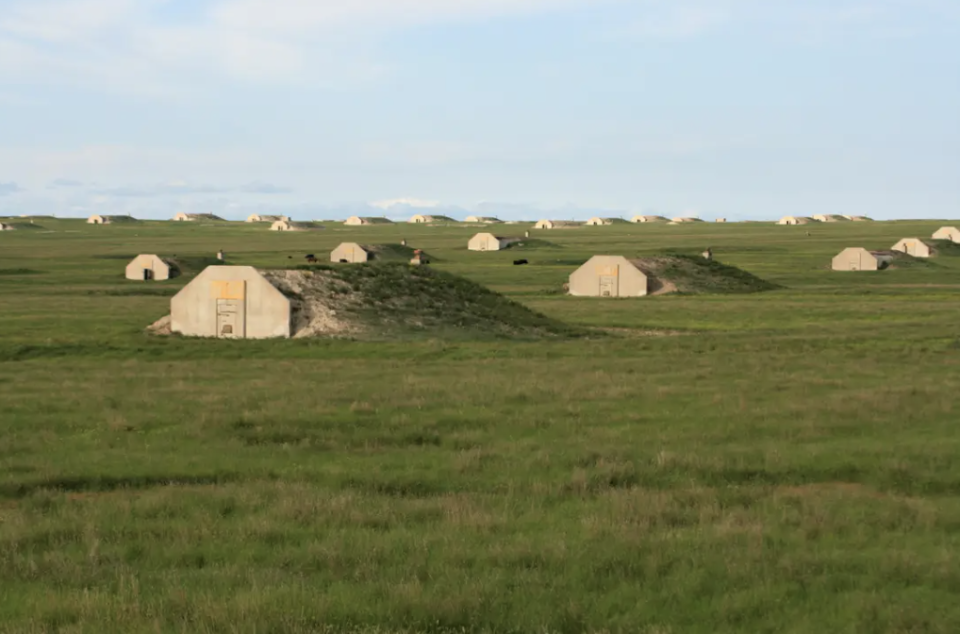 So sehen Bunker von Vivos aus, die in der flachen Ebene verbaut sind. - Copyright: Vivos