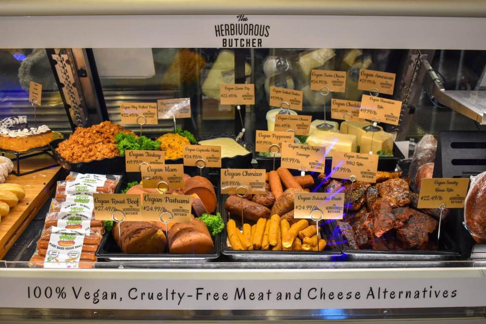 <p>This market caters to people who eat "free" - gluten-free, dairy-free, meat-free. And the grab-and-go Cafe 67 is a must-stop for hungry shoppers.</p>