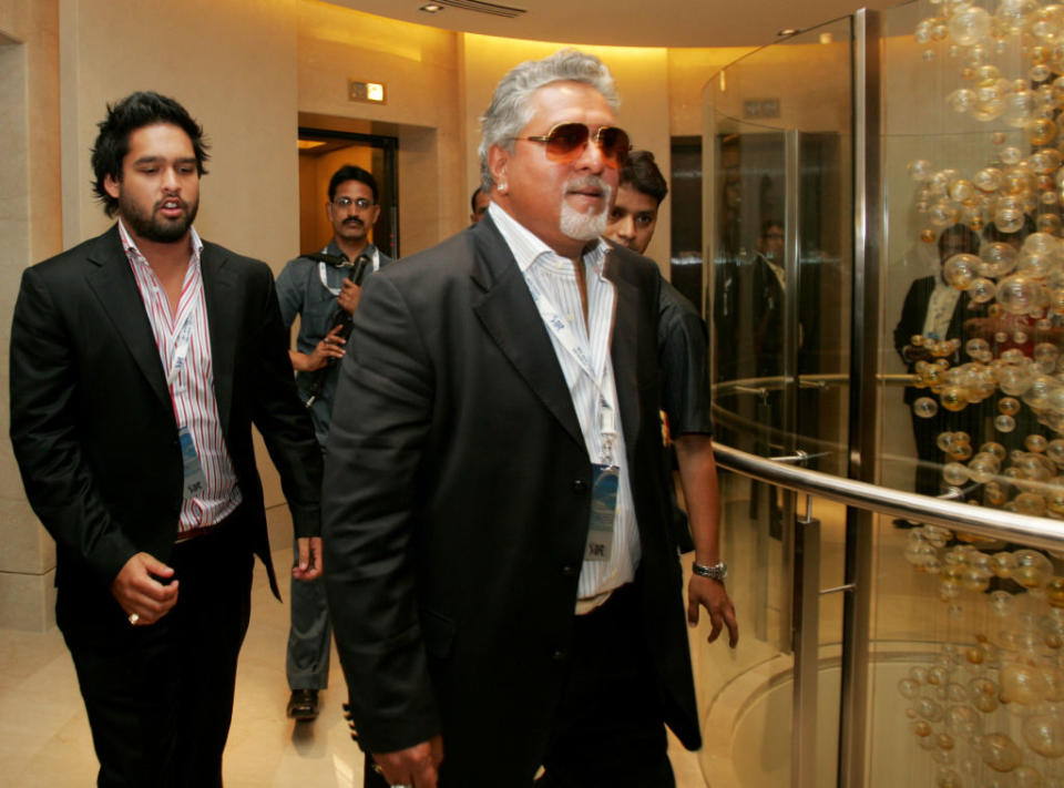 Vijay Mallya has been married twice before. His first wife was Sameera Tyabjee, was an Air India flight attendant. Together, they have a son named Sidhartha ‘Sid’ Mallya. They eventually got divorced but he claims that he shares a ‘great equation’ with his first wife.