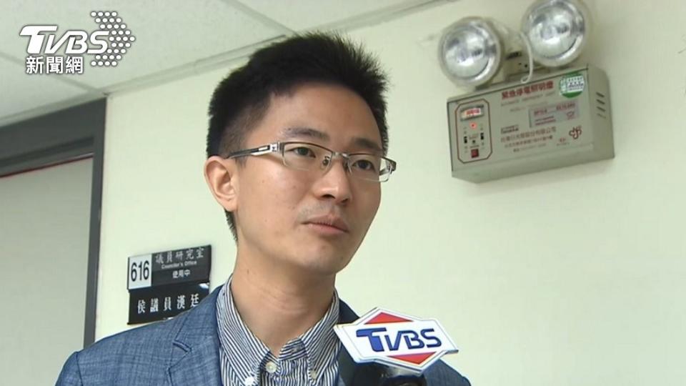 侯漢廷參選台北市第一選區立委。（圖／TVBS）
