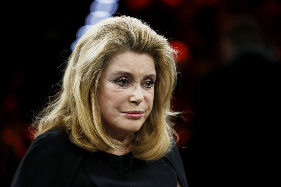 La colère de Catherine Deneuve contre Laurent Delahousse