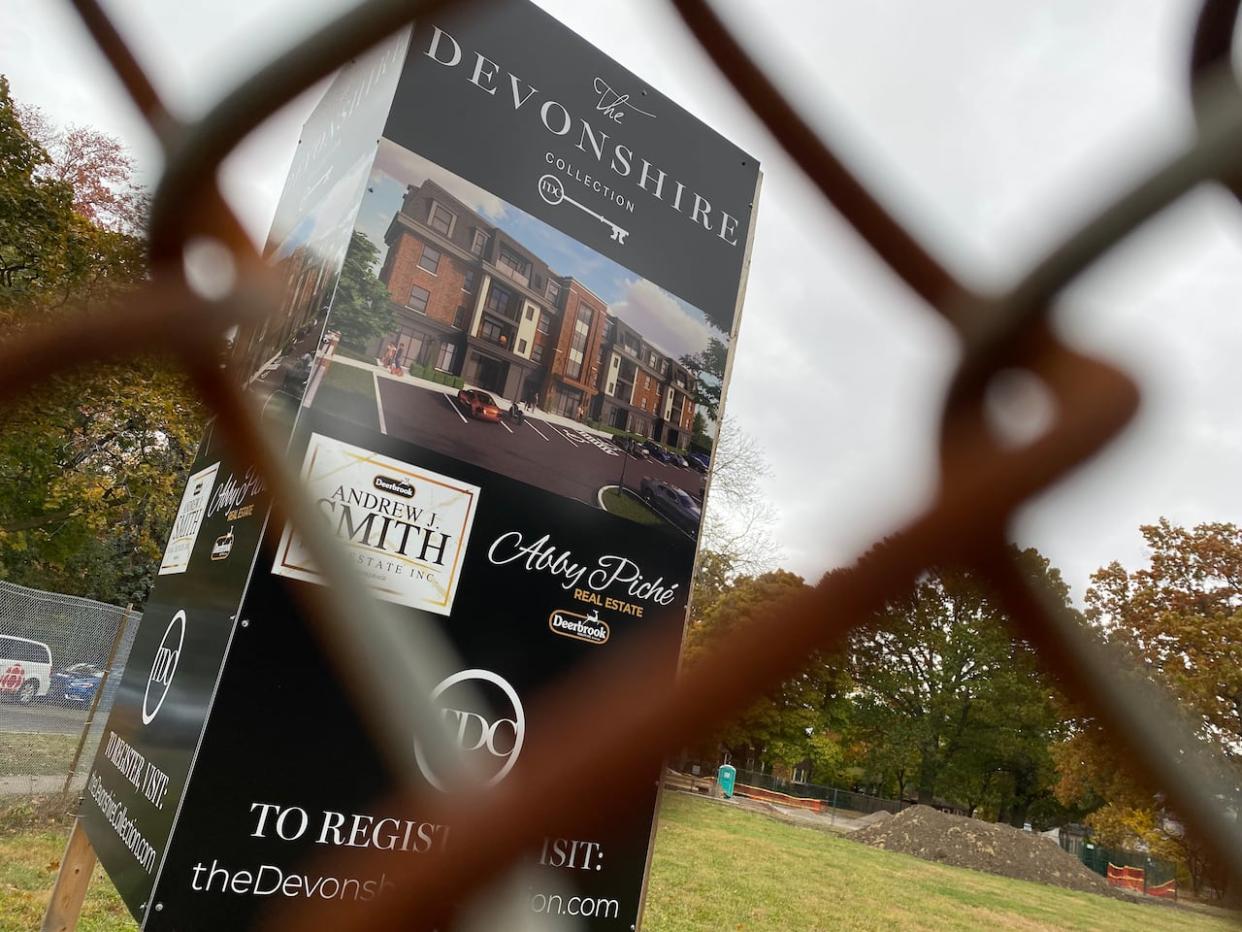 A four-storey residential development is planned at the corner of Devonshire Court and Kildare Road. (Jason Viau/CBC - image credit)
