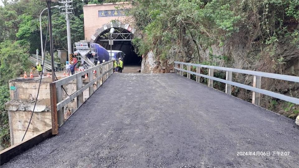 荒廢52年再戰！下清水橋強震崩塌「90歲大學長0動搖」霸氣回歸…鄭明典猛誇1句