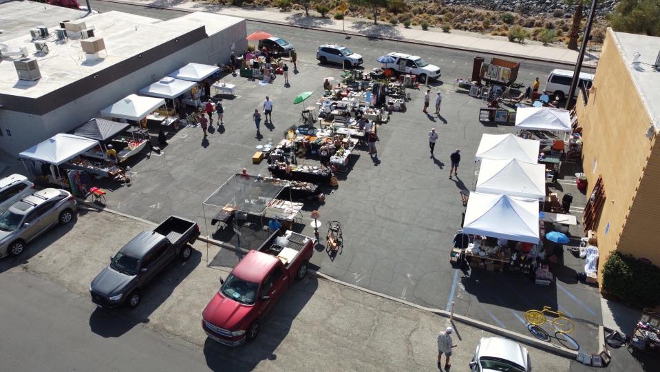 Estate sales in the Coachella Valley almost always draw a crowd.