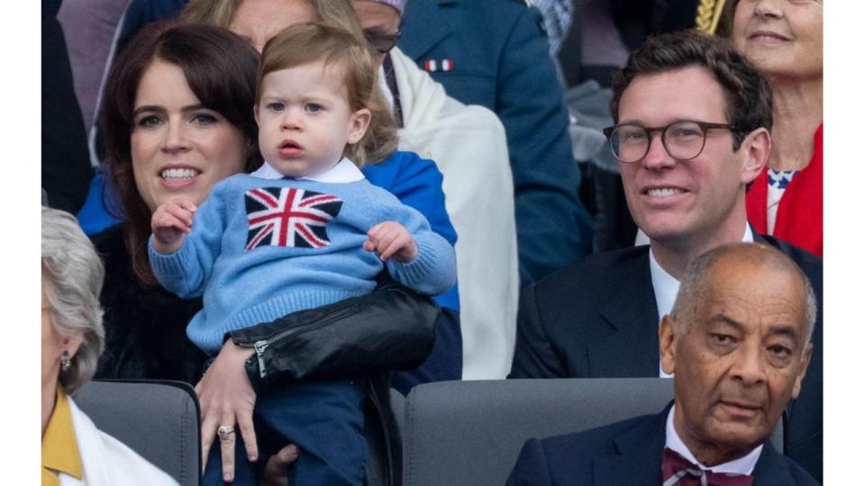 princess eugenie with her son August