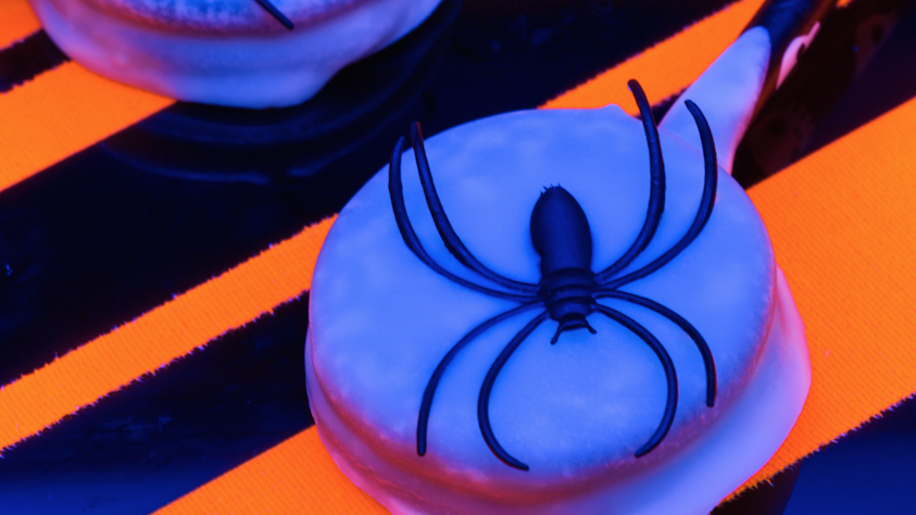 glowing black widow oreo pops