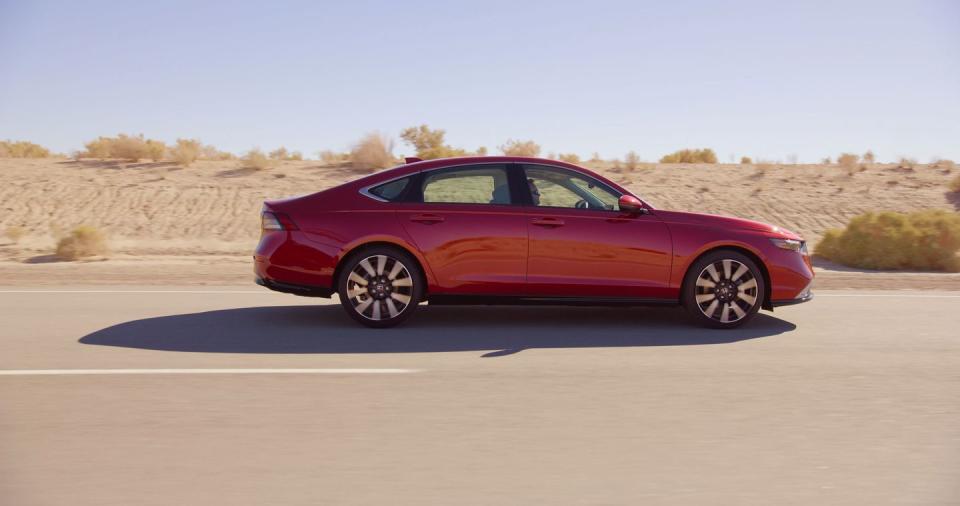 <p>Honda hasn't announced pricing yet for the new Accord, but we expect it to start at around $28,000 and range up to around $40,000 for the Touring.</p>