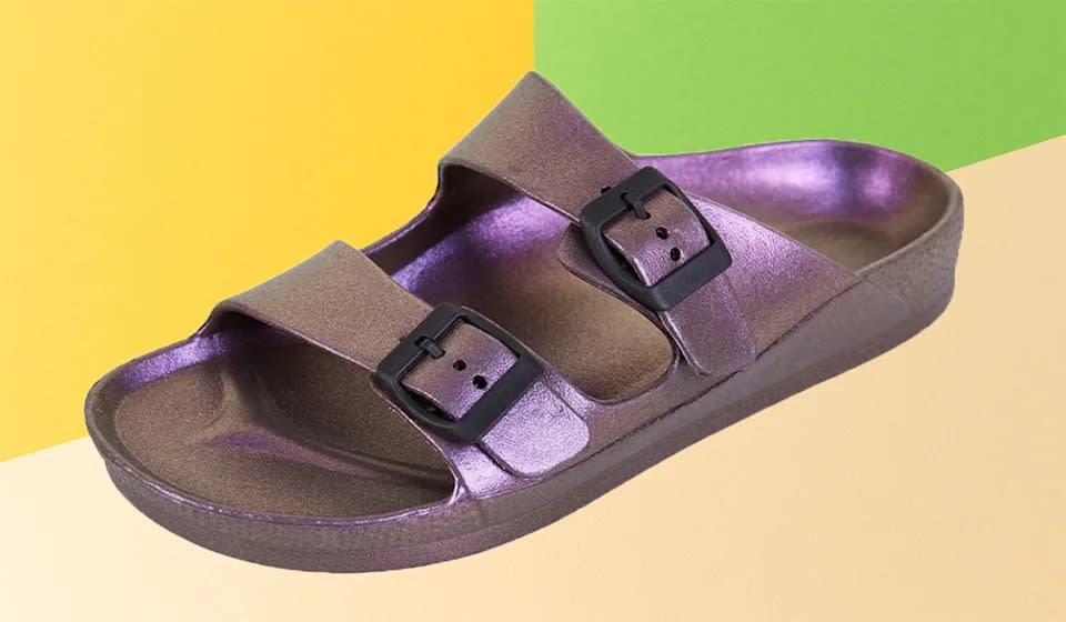 Las sandalias están disponibles en más de 41 colores, desde tonos metálicos hasta pasteles y neutros. (Foto: Amazon)