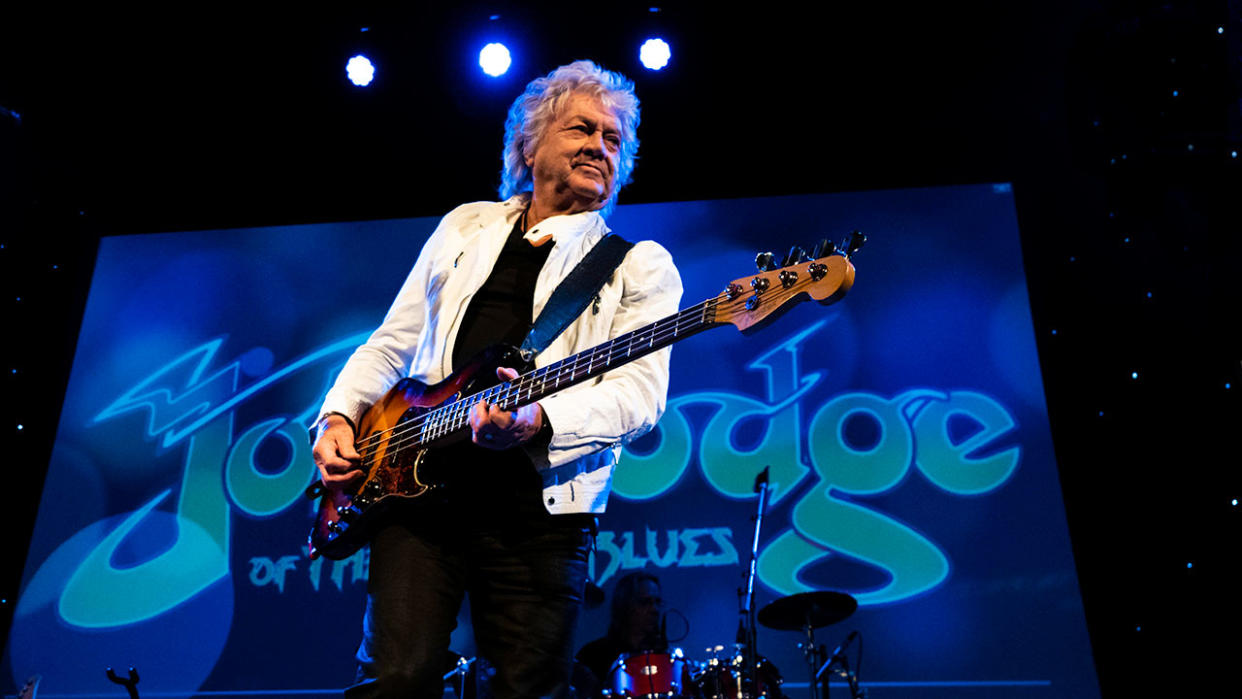  John Lodge 