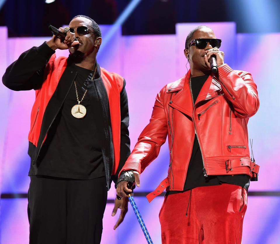 Mase and Diddy performing