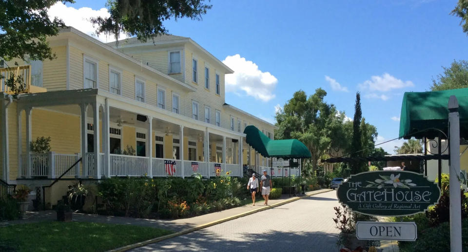 The main building at the Lakeside Inn dates to 1883 and was enlarged twice.