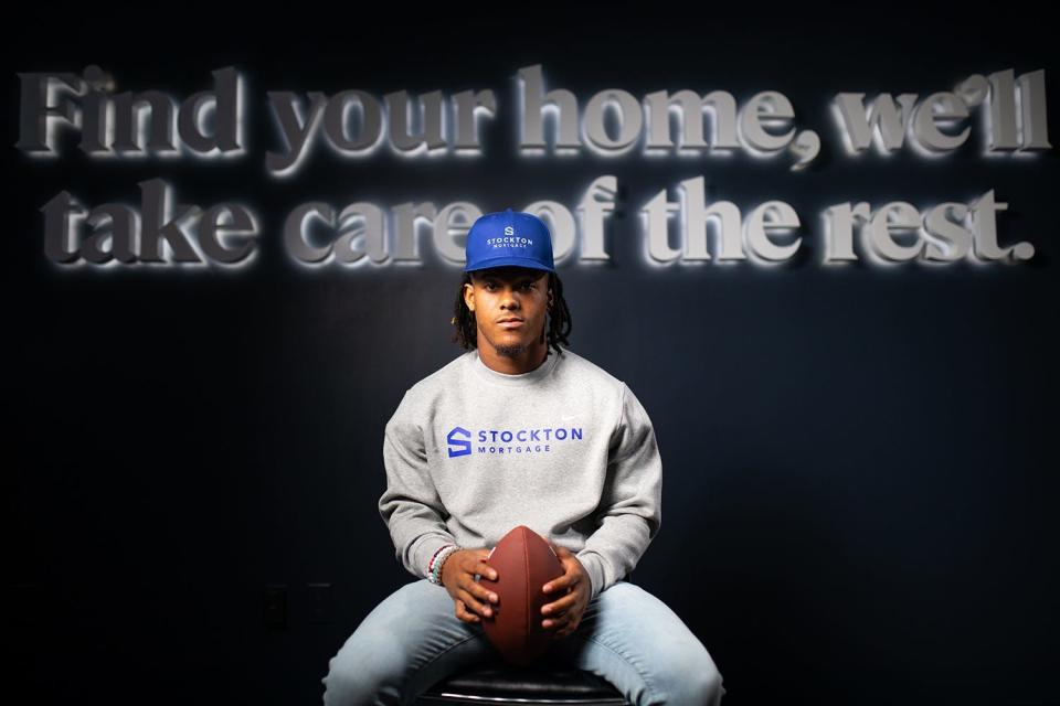 Famed UK Wide Receiver Wan'Dale Robinson represents Stockton Mortgage before being drafted to the NY Giants.
