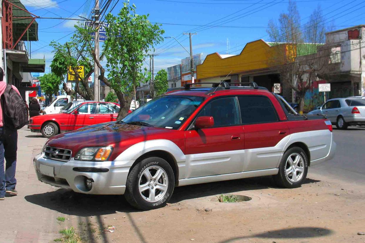 red subaru baja 2.5 from 2004