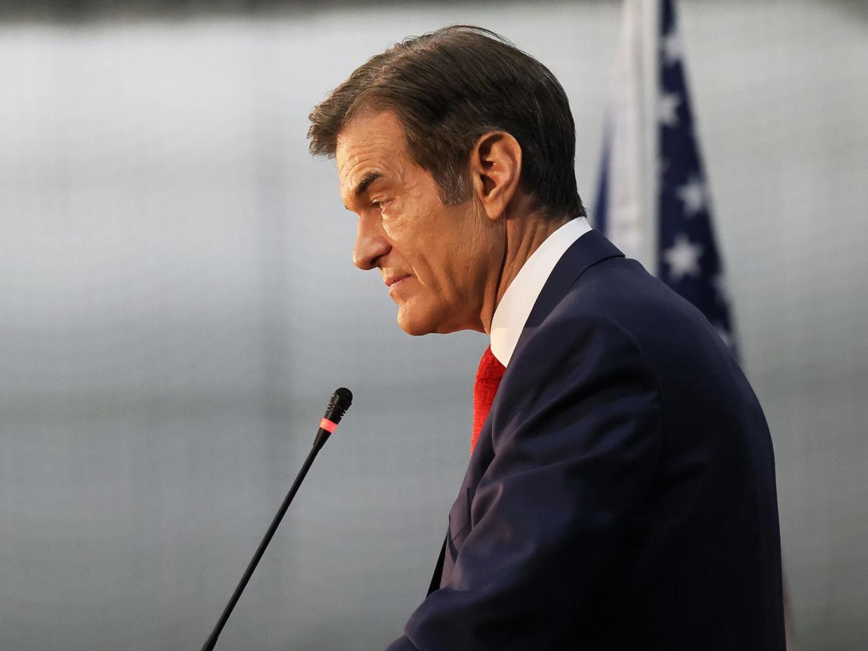 Pennsylvania US Senate candidate Dr. Mehmet Oz speaks during a Republican leadership forum at Newtown Athletic Club on May 11, 2022 in Newtown, Pennsylvania.