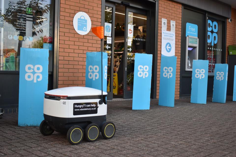 A Starship delivery robot outside the Co-op in Milton Keynes.