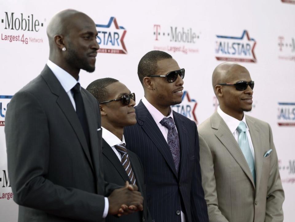 Kevin Garnett, Rajon Rondo and Paul Pierce probably wish we cropped Ray Allen out of this photo. (AP)