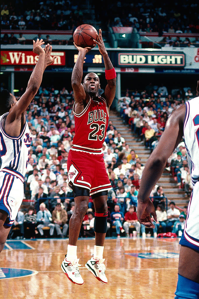 Michael Jordan shoots against the Sacramento Kings during a game played on November 14, 1989. Source: Rocky Widner/NBAE via Getty Images