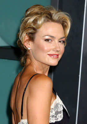 Kelly Carlson at the Hollywood premiere of New Line Cinema's Cellular