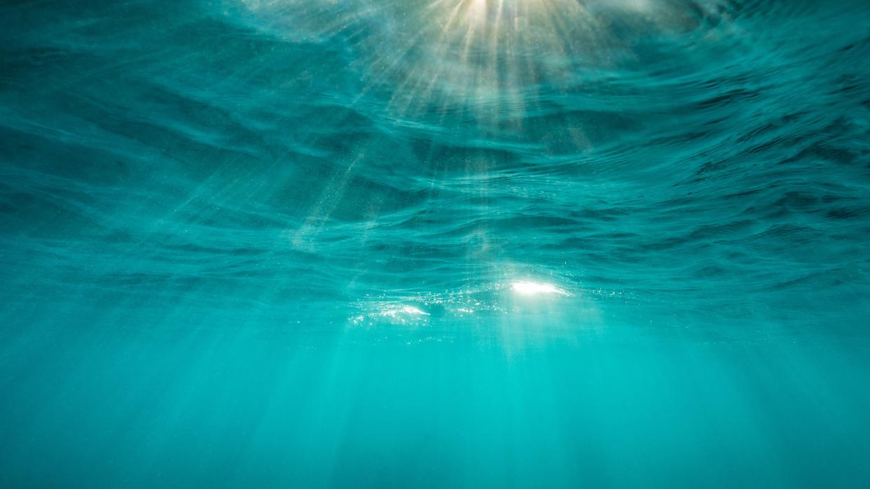  light shining through water. 