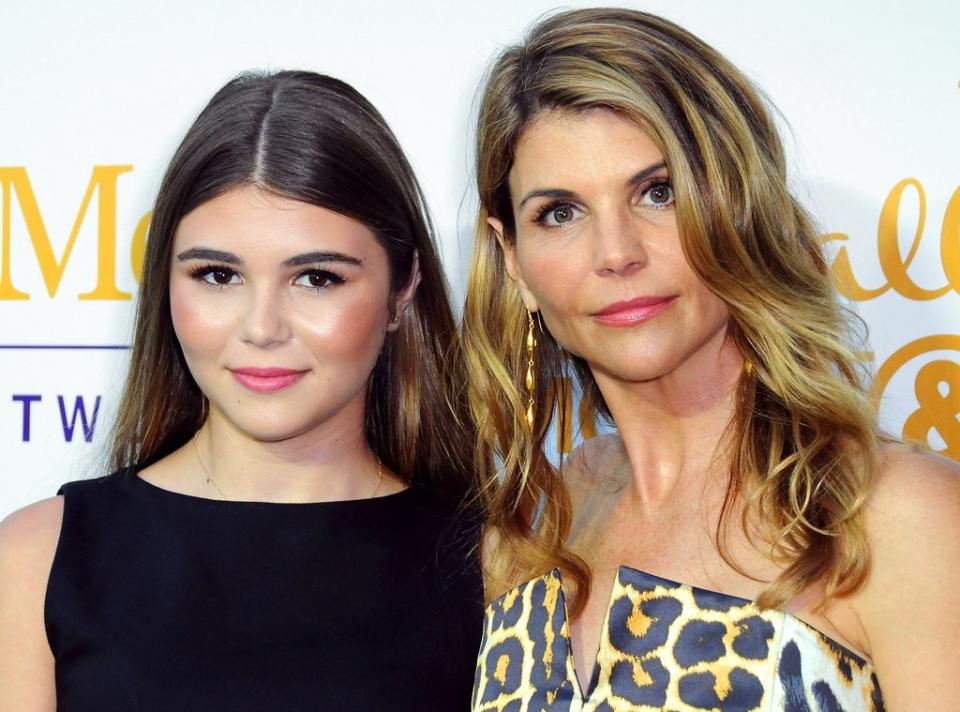 Lori Loughlin & Olivia Giannulli