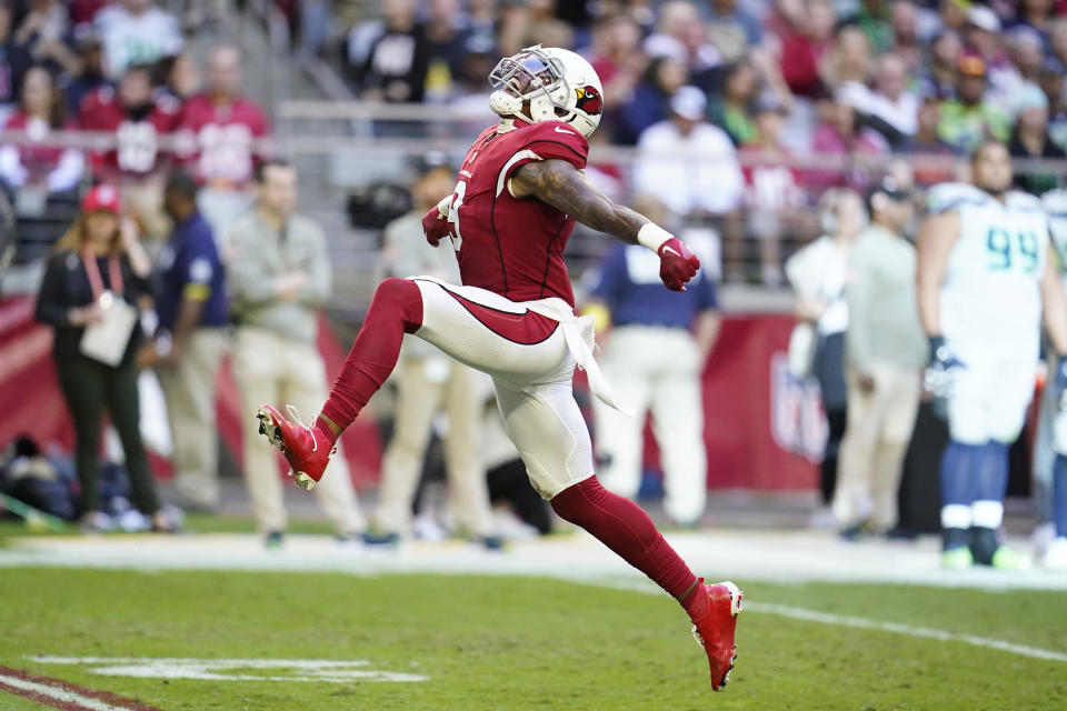 Arizona Cardinals linebacker Isaiah Simmons celebrates after sacking Seattle Seahawks quarterback Geno Smith during the second half of an NFL football game in Glendale, Ariz., Sunday, Nov. 6, 2022. (AP Photo/Ross D. Franklin)