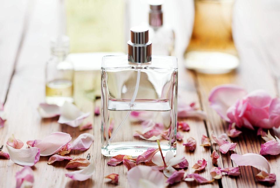 Parfums : voici comment trouver la famille de fleurs qui nous correspond