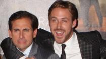 In "Crazy, Stupid, Love" bringt Ryan Gosling (r.) dem frisch getrennten Steve Carell bei, wie man Frauen aufreißt