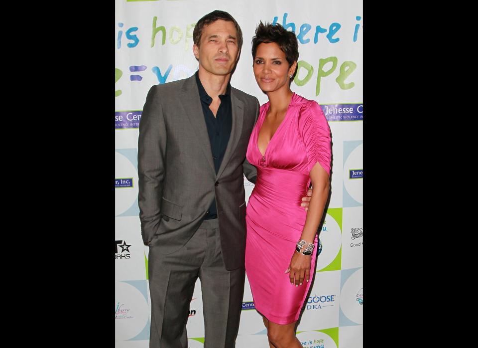  Olivier Martinez & Halle Berry 