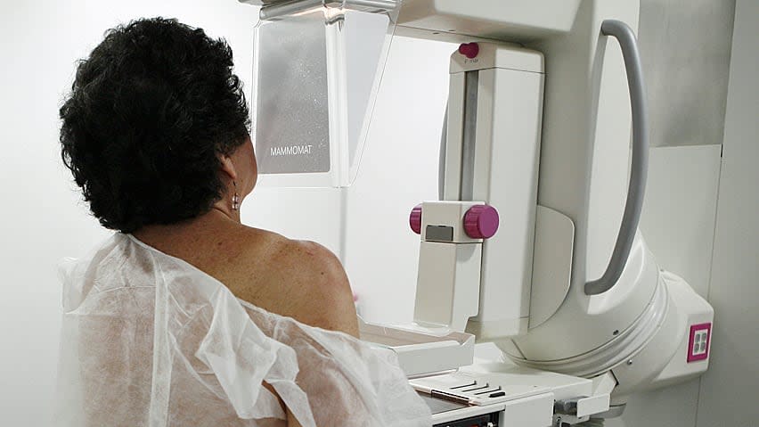 Women aged 40 to 49 can already self-refer to a breast screening program in several provinces and territories. (Jean-Paul Pelissier/Reuters - image credit)