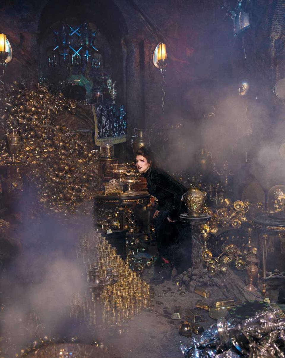 Cherry cosplaying in gringotts bank (PA Real Life/2021 Warner Bros. Entertainment Inc).