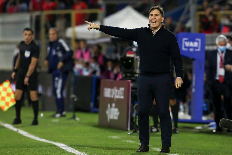 Eduardo Berizzo durante el partido de eliminatorias de la Copa del Mundo Qatar 2022 que disputan Chile y Paraguay