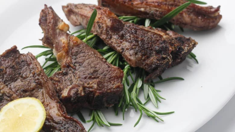 lamb chops on rosemary bed