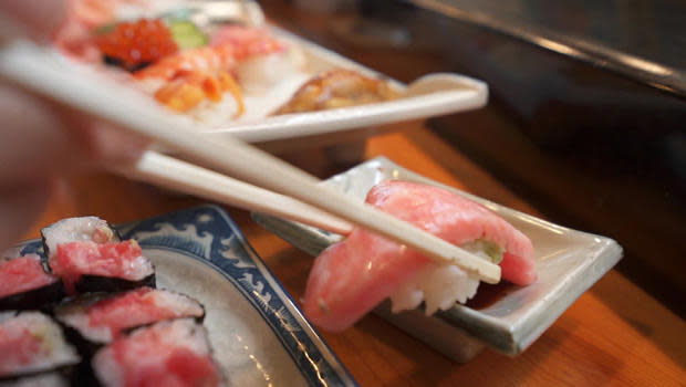 Chigusa Sushi in Tokyo has been serving  delectable morsels for 85 years – but this summer the coronavirus  pandemic forced the small sushi shop to close its doors for good.  / Credit: CBS News