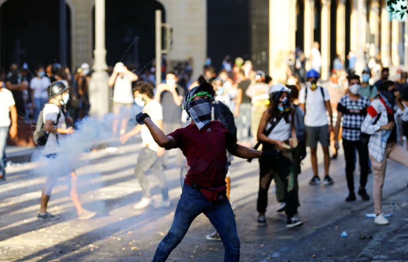 Protest following Tuesday's blast, in Beirut