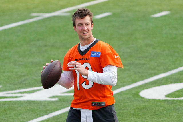 Jets reportedly signing QB Trevor Siemian as questions swirl around starter  Zach Wilson