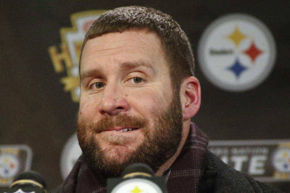 Pittsburgh Steelers quarterback Ben Roethlisberger made some key mistakes in an upset loss to the Jaguars. (AP)