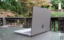 <p>Surface Laptop Studio</p> 