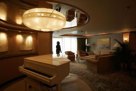 A view shows the interior of the 110-square-metre Royal Suite, the biggest cabin inside the 'Rhapsody of the Seas', the 915-foot luxury cruise ship, owned by Royal Caribbean International, upon her arrival in Hong Kong, in this January 15, 2008 file photo. REUTERS/Bobby Yip/Files