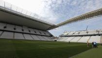 General view shows the field at the construction site of the Arena de Sao Paulo Stadium, one of the venues for the 2014 World Cup, in the Sao Paulo district of Itaquera April 11, 2014. The stadium will host the opening match of the 2014 World Cup. REUTERS/Paulo Whitaker (BRAZIL - Tags: SPORT SOCCER WORLD CUP BUSINESS CONSTRUCTION)